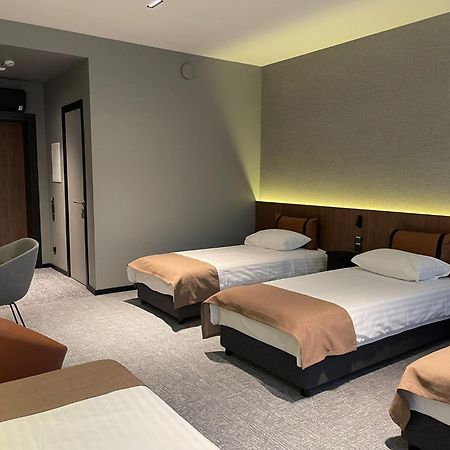 Pan Tadeusz Hotel Vilnius Ngoại thất bức ảnh