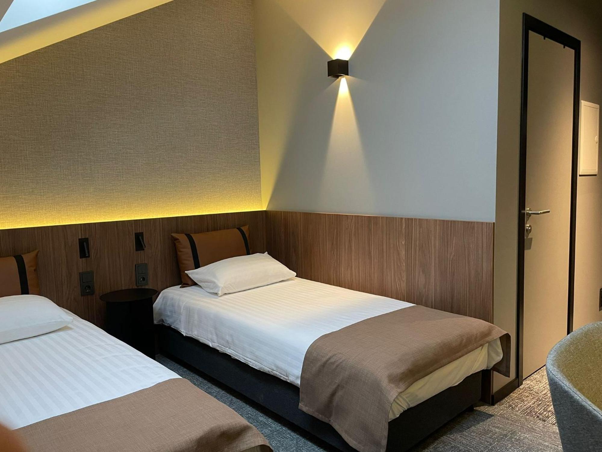 Pan Tadeusz Hotel Vilnius Ngoại thất bức ảnh