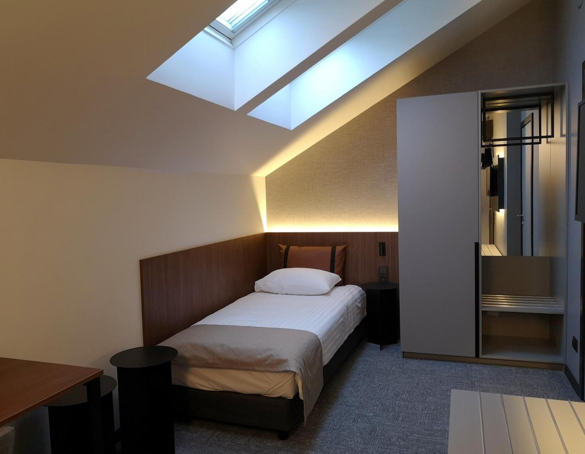 Pan Tadeusz Hotel Vilnius Ngoại thất bức ảnh