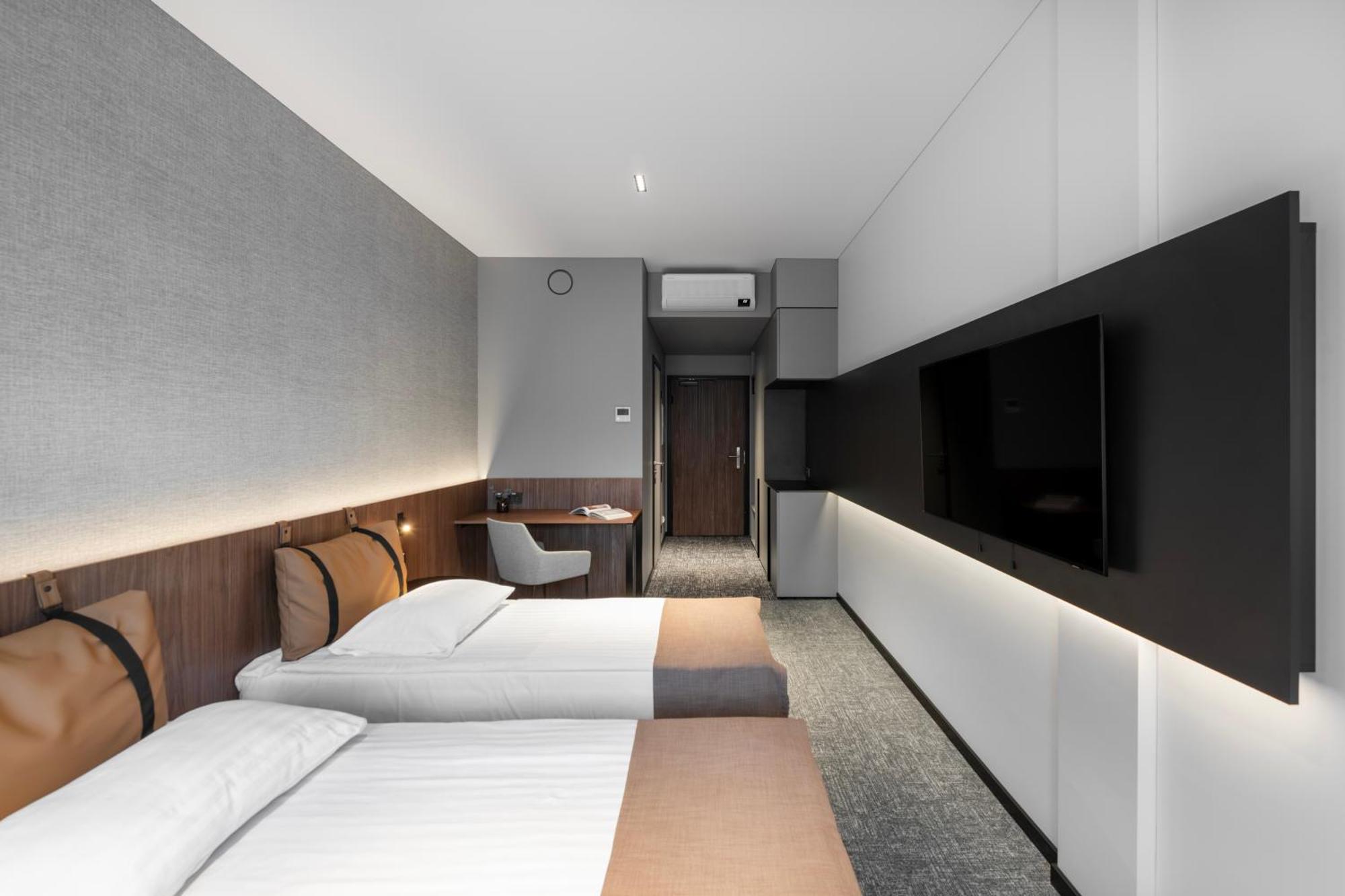 Pan Tadeusz Hotel Vilnius Ngoại thất bức ảnh